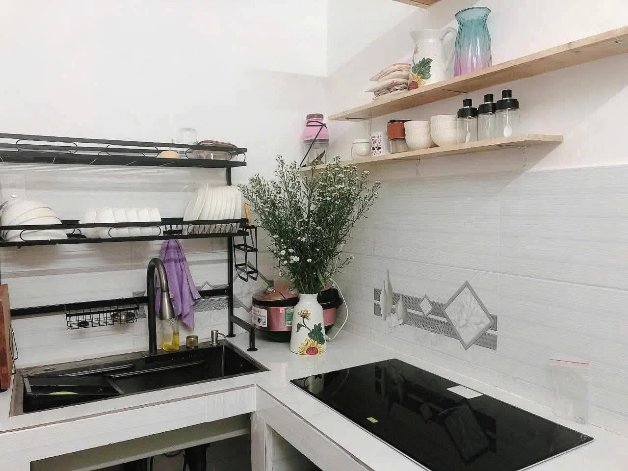 Bán nhà hẻm Hai Bà Trưng 176m2, 2PN, Quận 5 - Ảnh 1
