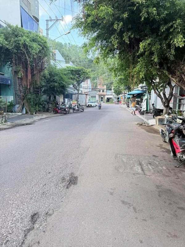 Bán nhà mặt tiền Phùng Khắc Khoan Quy Nhơn 47m2