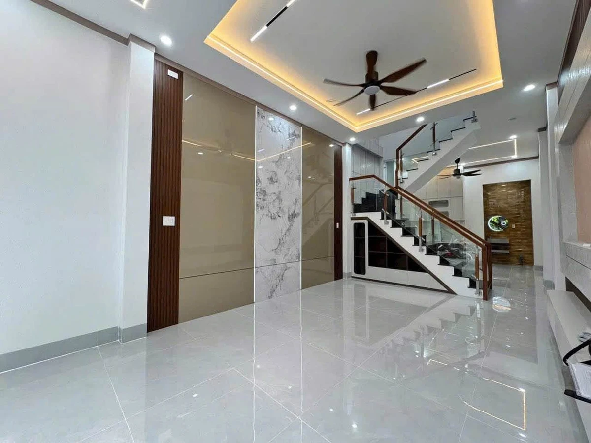 Bán nhà lầu 3 phòng ngủ 120m² gần chợ Biên Hòa - Ảnh thu nhỏ 4