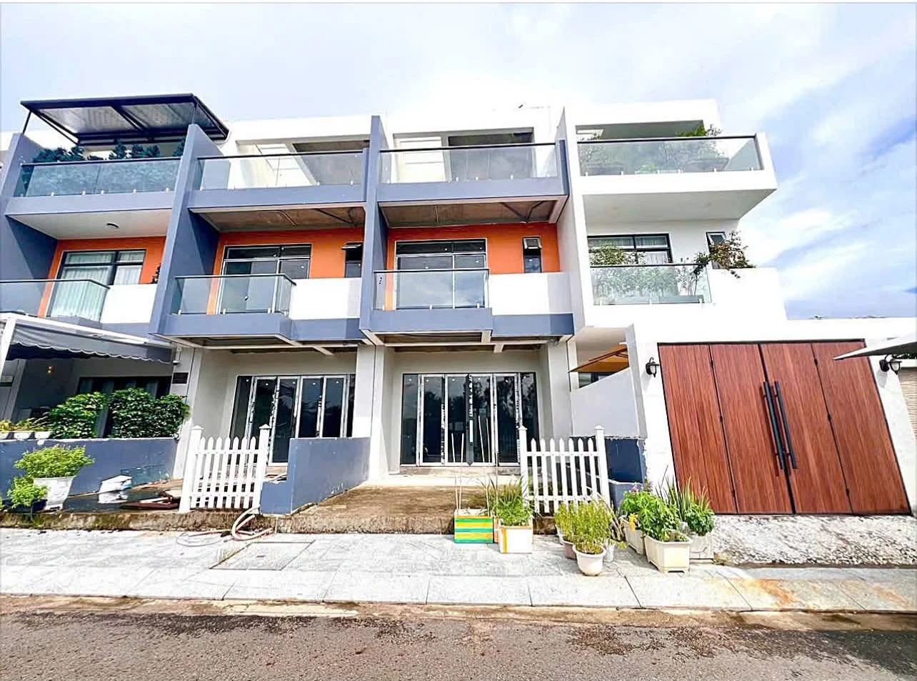 Bán căn hộ 100m2, 3 tầng hoàn thiện, 5.9 tỷ tại Mỹ Gia Nha Trang - Ảnh 1