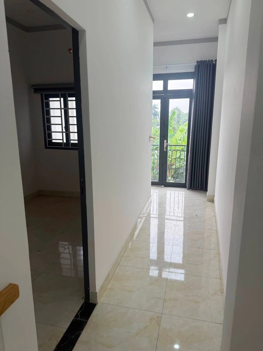 Bán nhà 1 trệt 1 lầu 130m² Phường Biên Hòa 2.5 tỷ - Ảnh thu nhỏ 2
