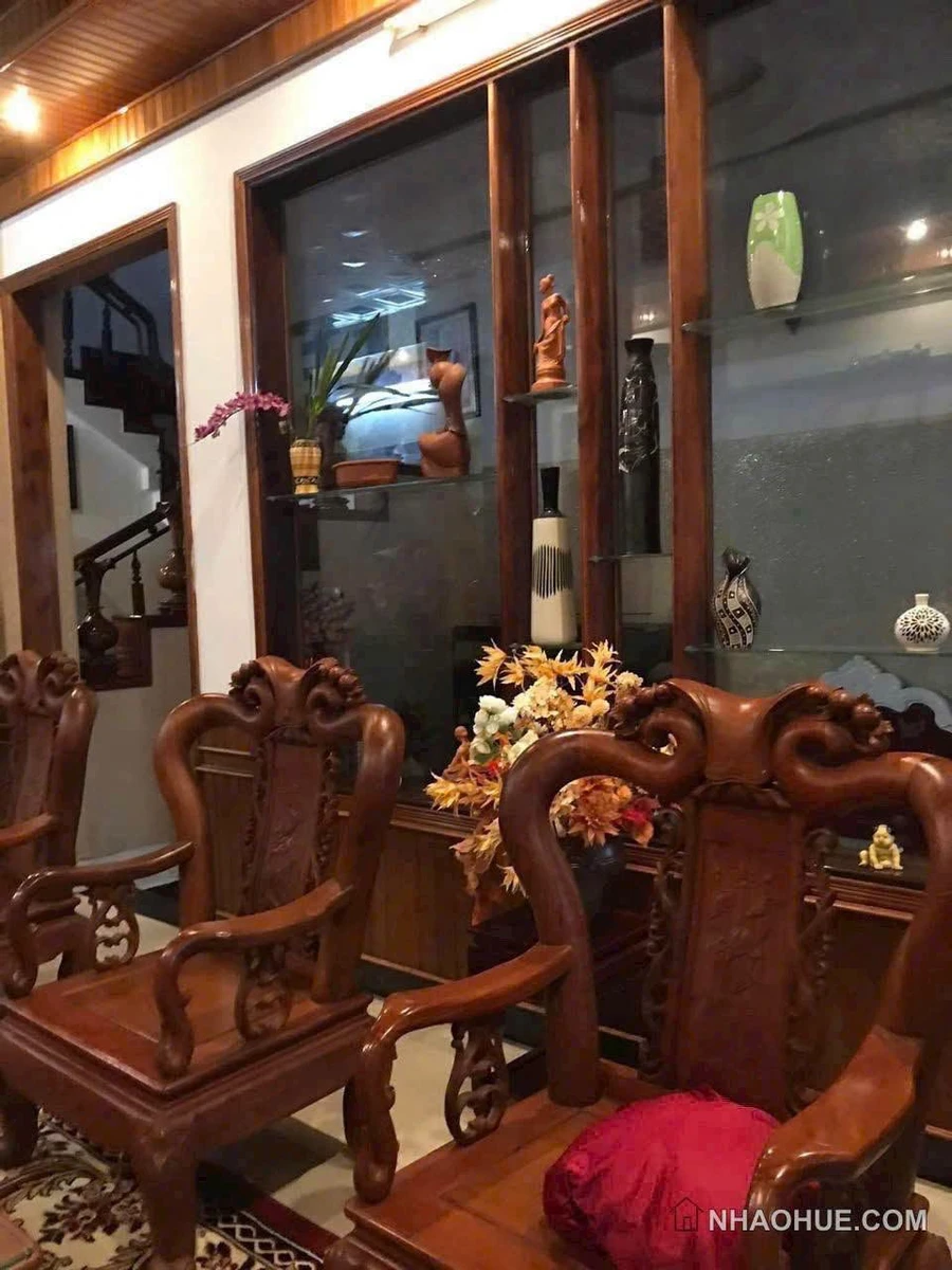 Biệt thự 3 tầng full nội thất gỗ 165m² Huế 12 tỷ - Ảnh thu nhỏ 4