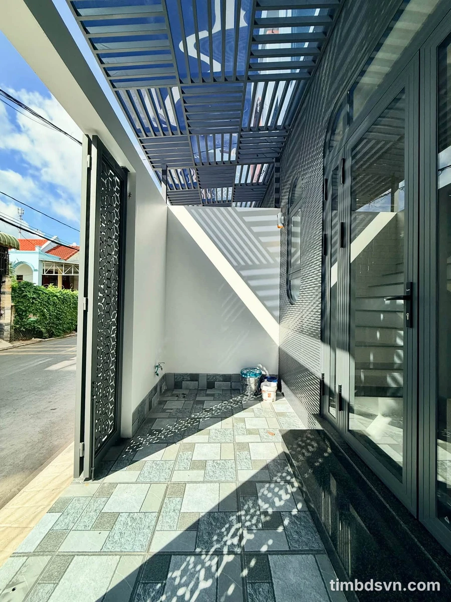 Bán nhà trệt lầu 88m2 mặt tiền Lê Văn Sô, Cần Thơ 2 tỷ 890 triệu - Ảnh thu nhỏ 3