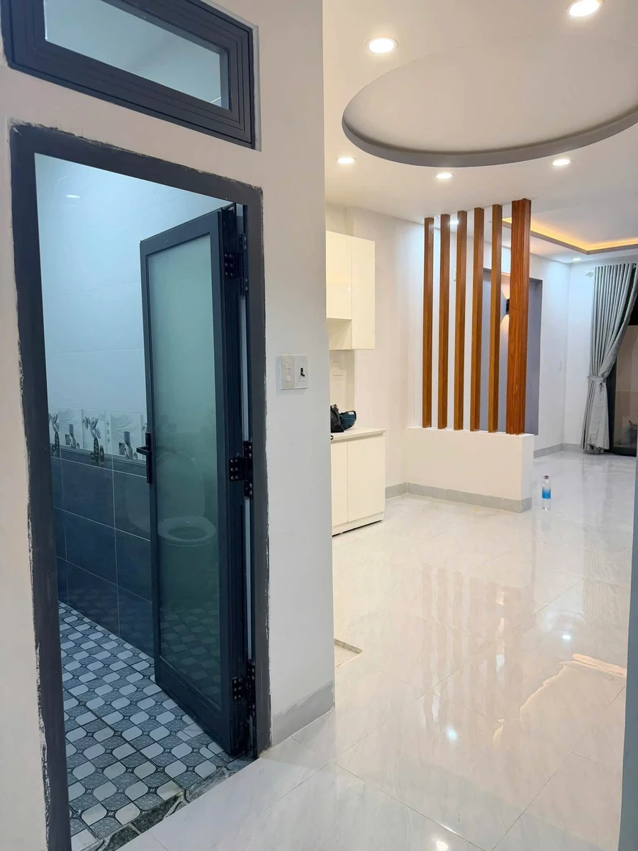 Bán nhà mặt tiền kinh doanh 87,4m2 Vạn Hoà, Nha Trang - Ảnh thu nhỏ 2