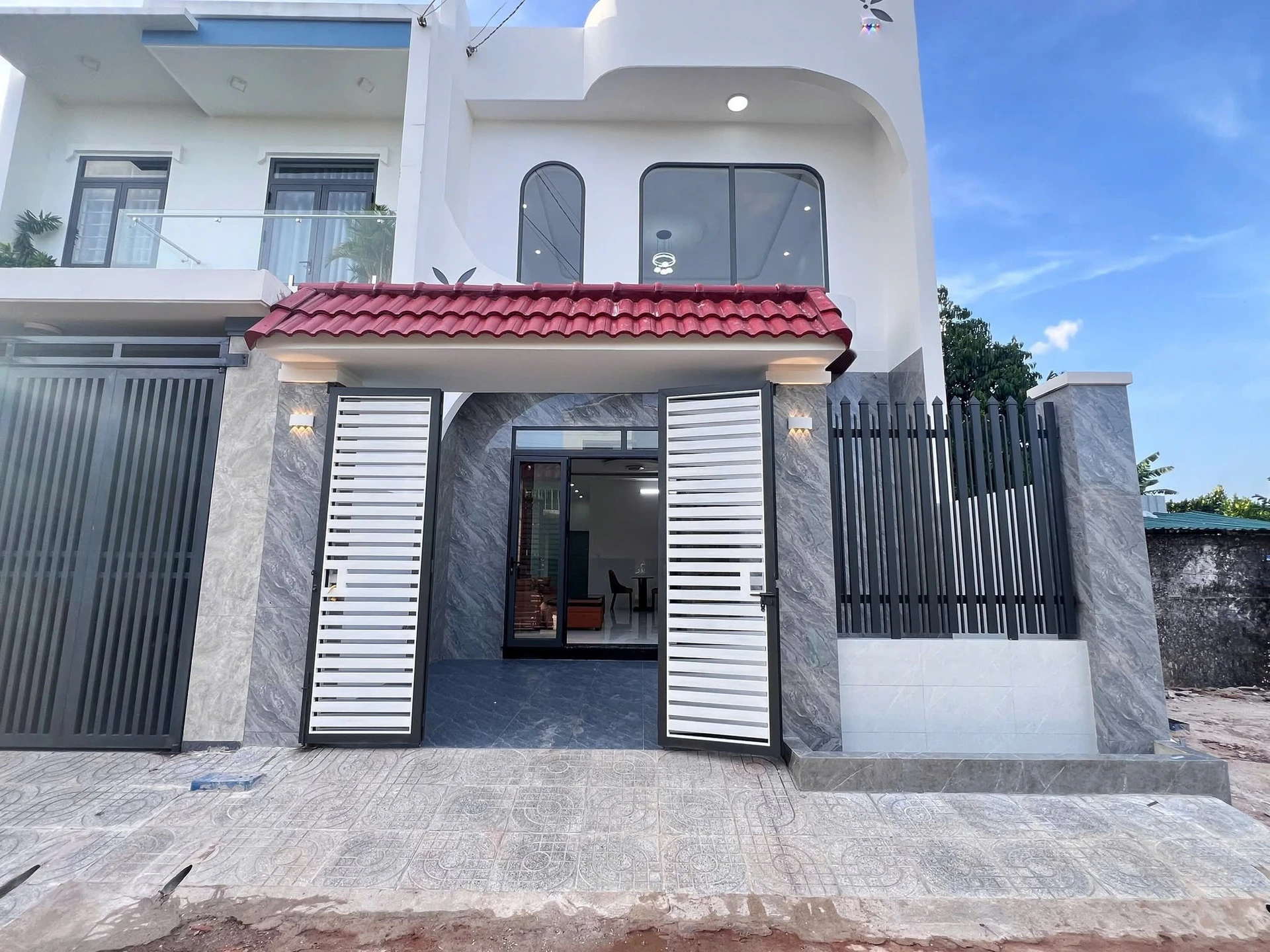Bán nhà 1 trệt lầu Bà Rịa 80m2 3 phòng ngủ 2.6 tỷ - Ảnh 1