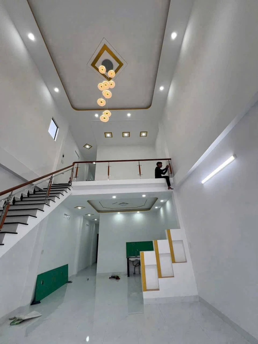 Bán nhà 1 trệt 1 lửng 100m² giá 1.9 tỷ tại Bến Lức - Ảnh thu nhỏ 4
