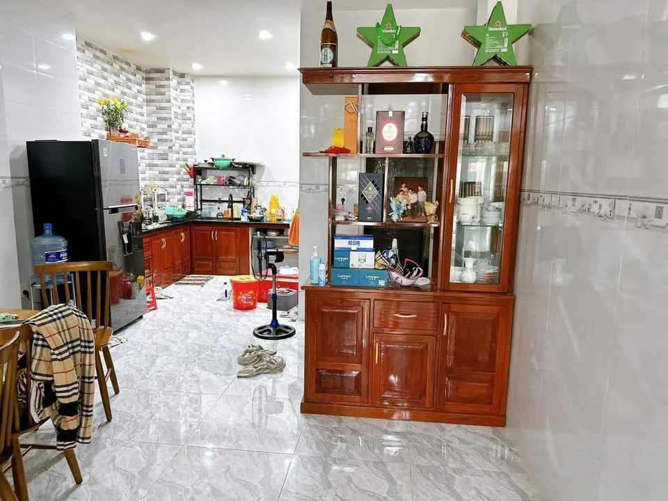 Nhà mặt tiền Quang Trung, Rạch Giá, 2PN, 49m², 2,6 tỷ - Ảnh thu nhỏ 2
