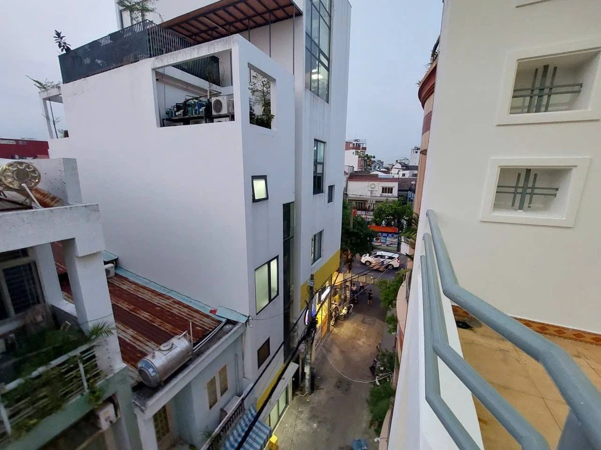 Bán nhà hẻm ô tô 3.6x10m, trệt 2 lầu sân thượng, Hoàng Hoa Thám, Bình Thạnh, 8,8 tỷ - Ảnh thu nhỏ 4