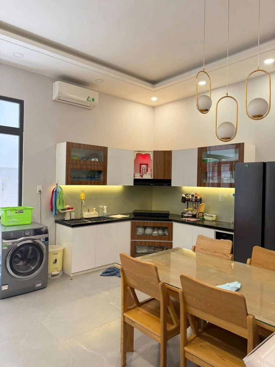 Bán nhà 3 tầng 4 phòng ngủ 100m2 Phan Thiết 4 tỷ - Ảnh thu nhỏ 4