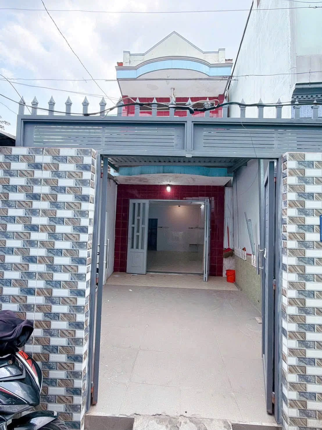 Bán nhà hẻm 1 trệt 1 lầu 73,4m² gần Tôn Thất Thuyết, Quận 4, giá 6,5 tỷ - Ảnh 1