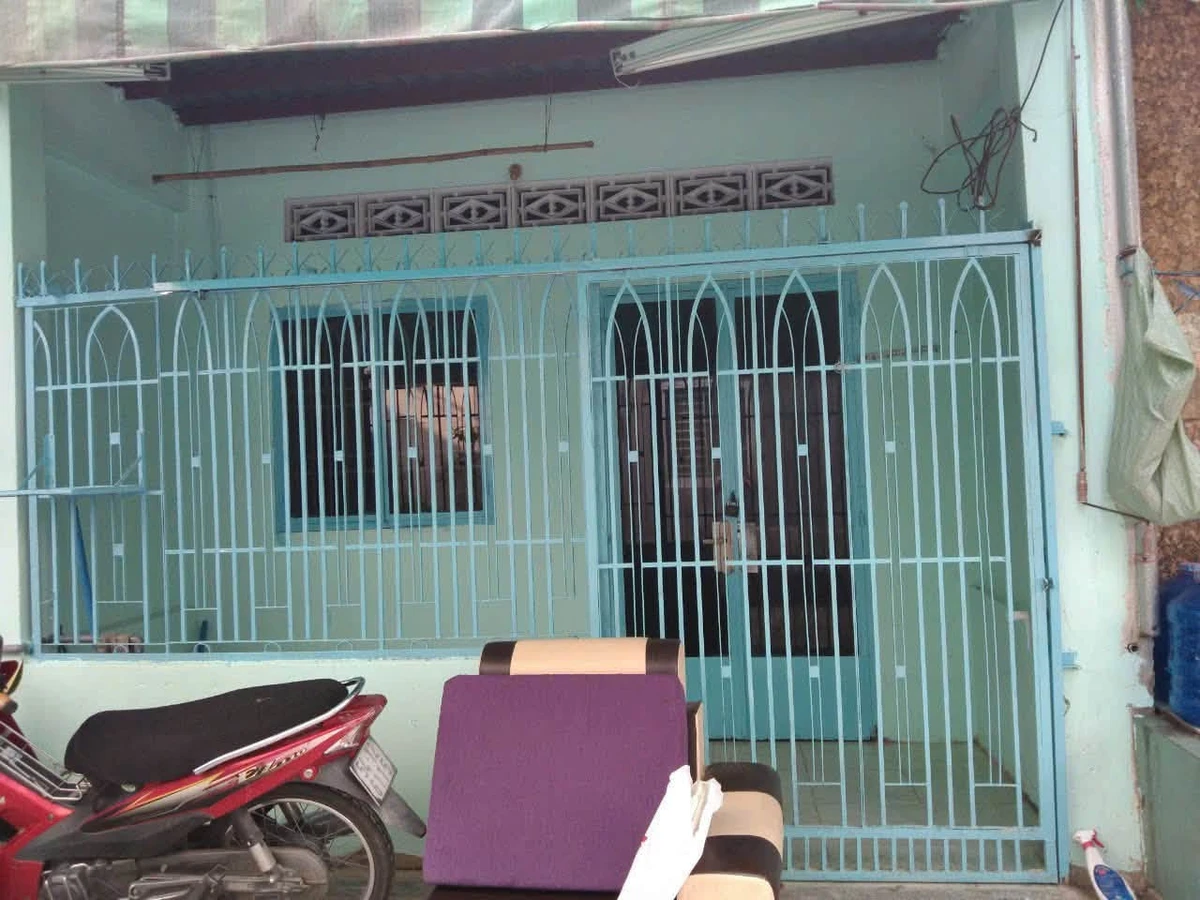 Bán nhà 2PN gác lững 40m2 Lê Văn Khương, Quận 12, giá 3 tỷ 250 - Ảnh 1