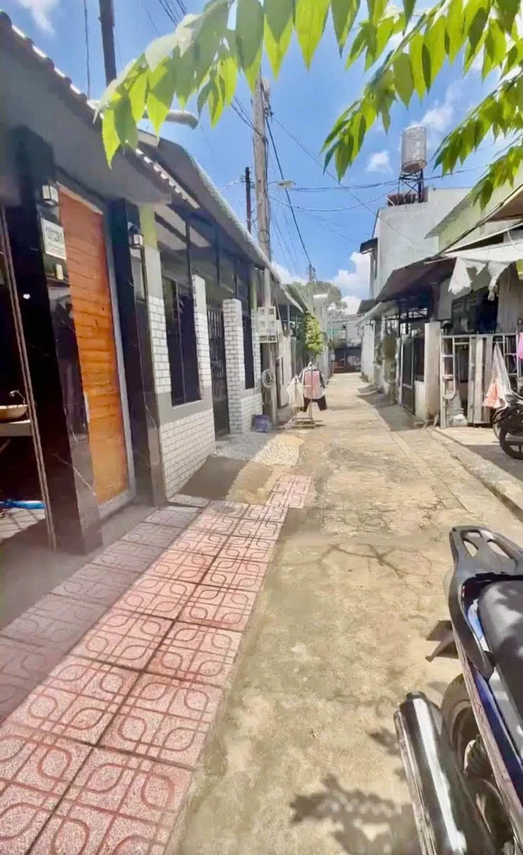 Bán nhà 2PN Hiệp Thành, Quận 12 trên 100m2 - Ảnh 1