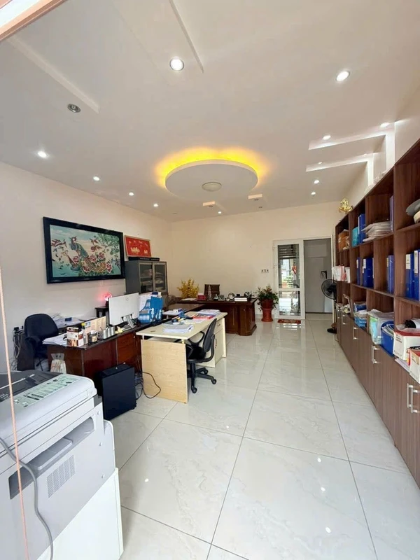 Bán nhà 1 trệt 3 lầu 103m² hẻm xe hơi đường Nguyễn Hữu Cảnh, Vũng Tàu, giá 8 tỷ