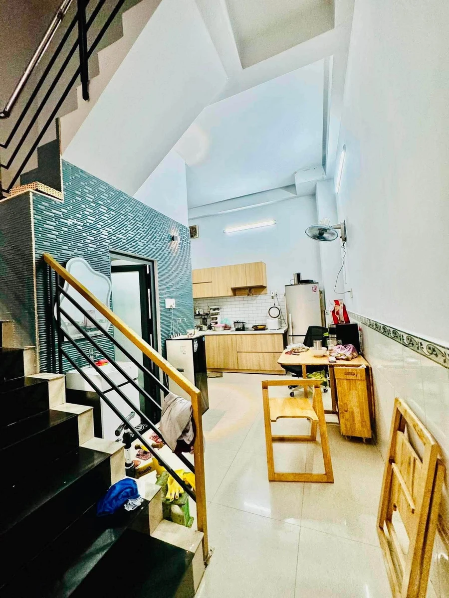 Bán nhà hẻm Dương Bá Trạc 43m² 1 trệt 1 lầu 4PN, Phường 1 Quận 8, giá 5,8 tỷ - Ảnh thu nhỏ 4