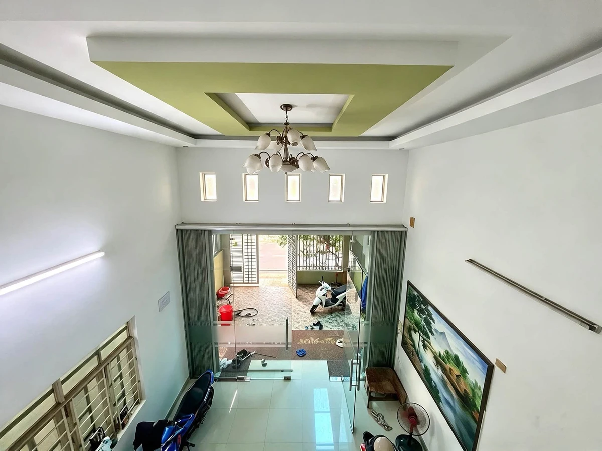 Bán nhà mặt tiền Đồng Tiến, Pleiku, 115.5m², 3 phòng - Ảnh thu nhỏ 2