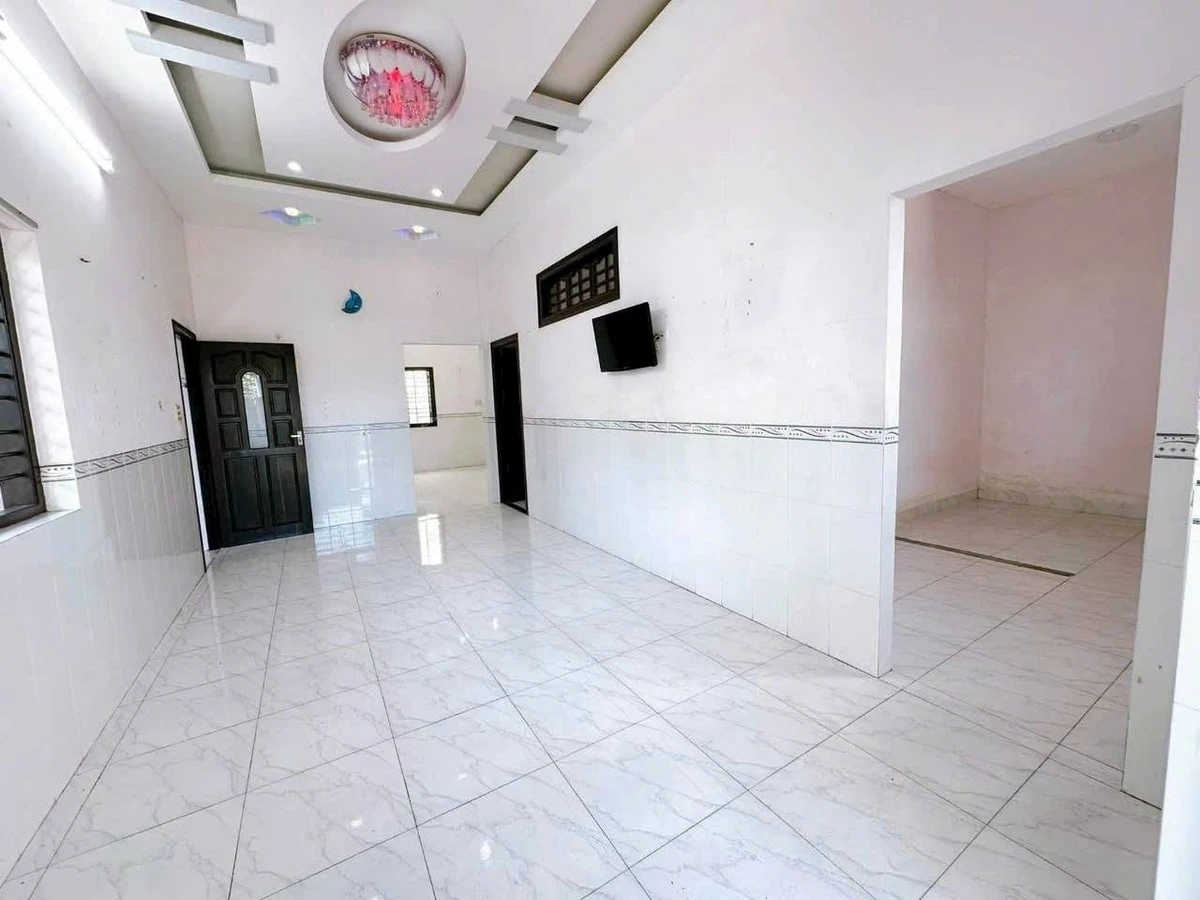 Cho thuê nhà nguyên căn hẻm Nguyễn Hội 200m2, 2PN, Quận 1 - Ảnh thu nhỏ 5