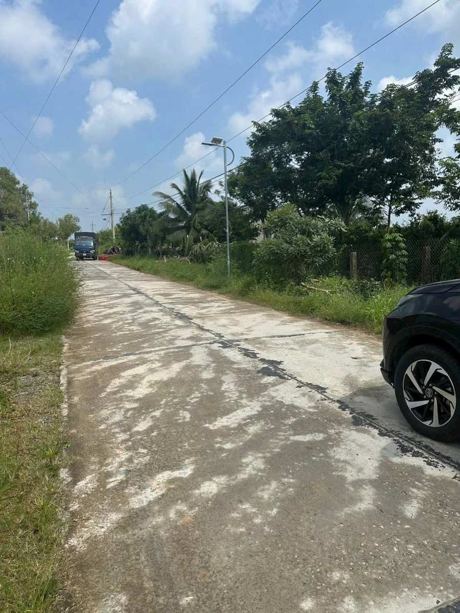 Bán đất 200m² thổ cư 2 mặt tiền Bình Dương 330 triệu - Ảnh 1