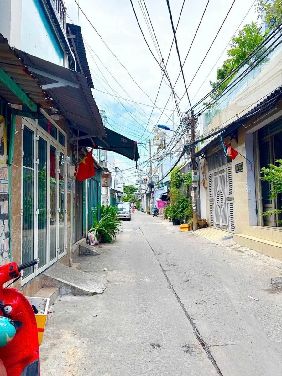 Bán nhà 3 tầng 40m² Hương Lộ 2, Tân Phú, hơn 4 tỷ - Ảnh thu nhỏ 2