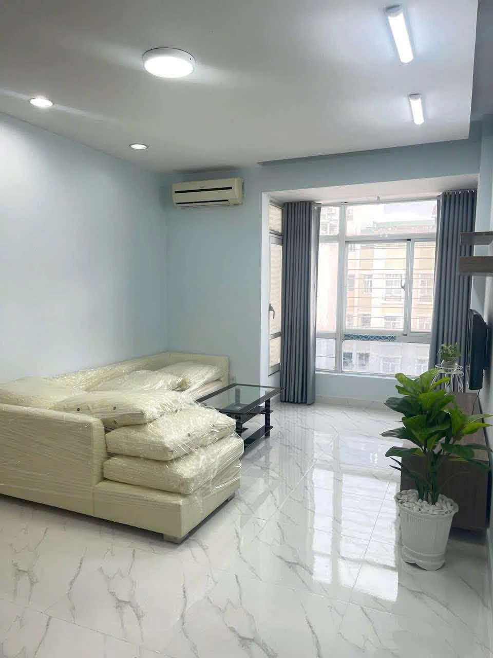 Bán căn hộ 2 phòng ngủ 69m² tại Sky Garden 3 Phú Mỹ Hưng - Ảnh 1