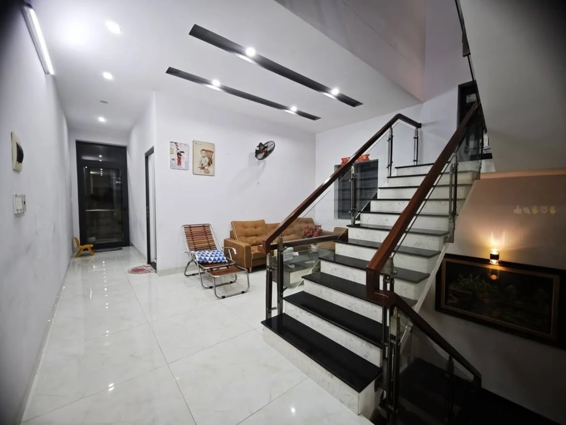 Bán nhà 3 tầng 90m² Võ Văn Kiệt gần biển Mỹ Khê, Đà Nẵng - Ảnh thu nhỏ 4