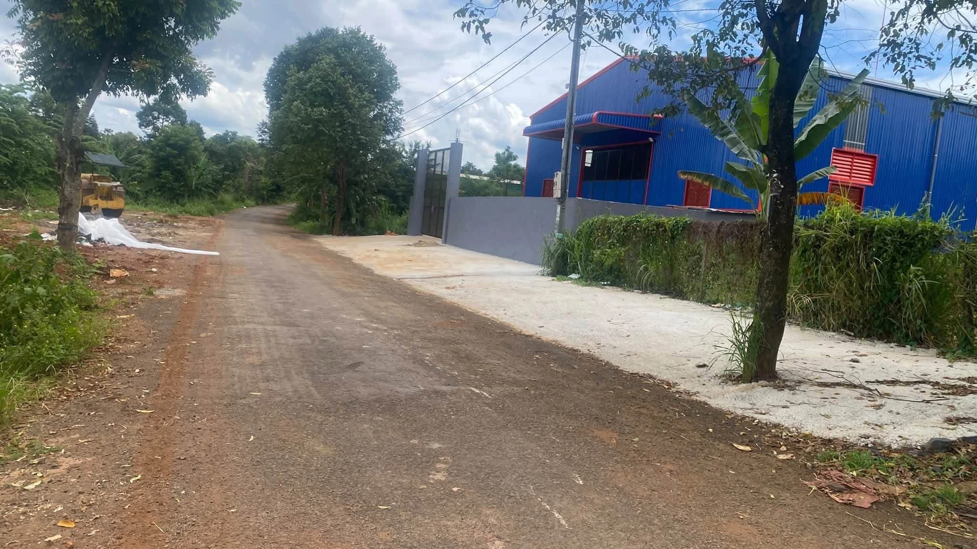 Bán đất mặt tiền trục lộ 4 Buôn Ky 540m2, tách được 2 lô, Phường Thành Nhất, Đắk Lắk - Ảnh 1