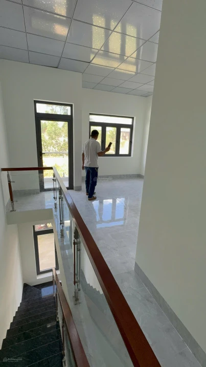 Bán căn nhà 6PN, DTSD 212m2 này nhé, mới xây xong, hiện đang cho thuê 10tr/th - Ảnh thu nhỏ 3