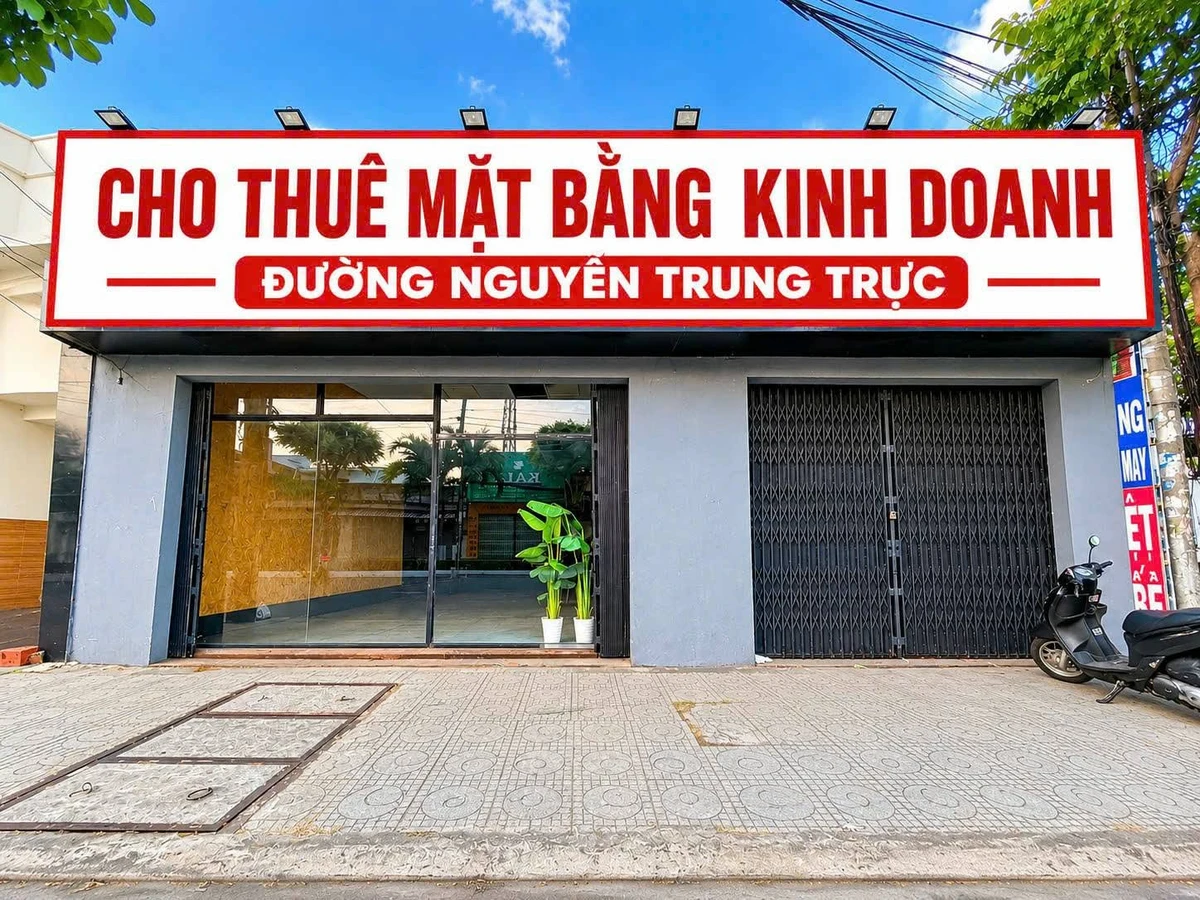 Cho thuê mặt bằng mặt tiền đường Nguyễn Trung Trực, Rạch Giá, An Giang, 204m2, 22 triệu/tháng - Ảnh 1