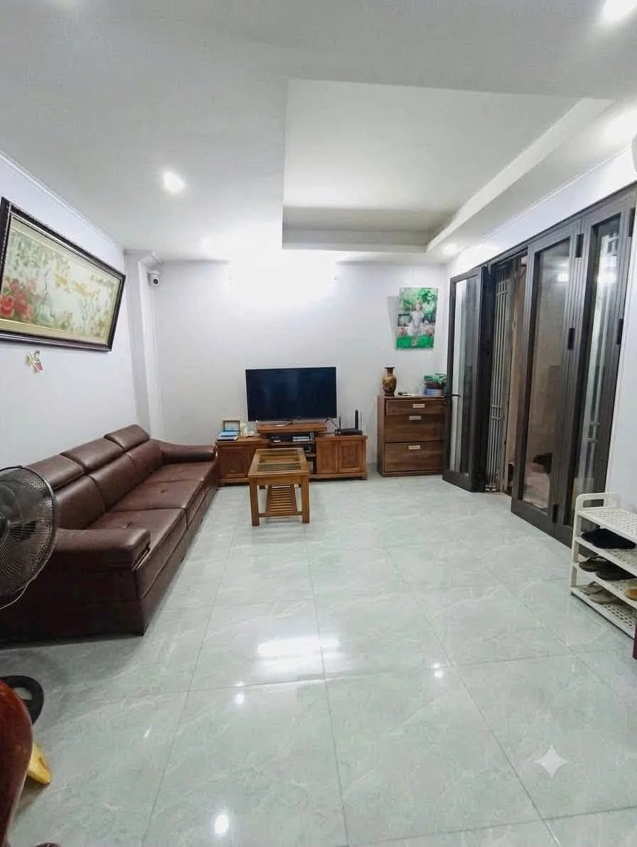 Bán nhà 4 tầng 32m² 4 phòng ngủ Kiến Hưng, Hà Đông 5 tỷ - Ảnh 1
