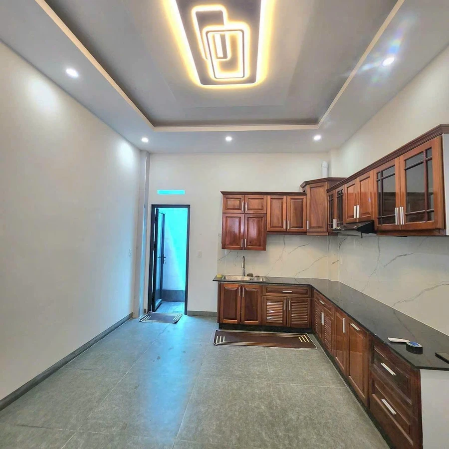 Bán nhà 4 tầng 200m² gần chợ Long Trường 6.199 tỷ - Ảnh thu nhỏ 5