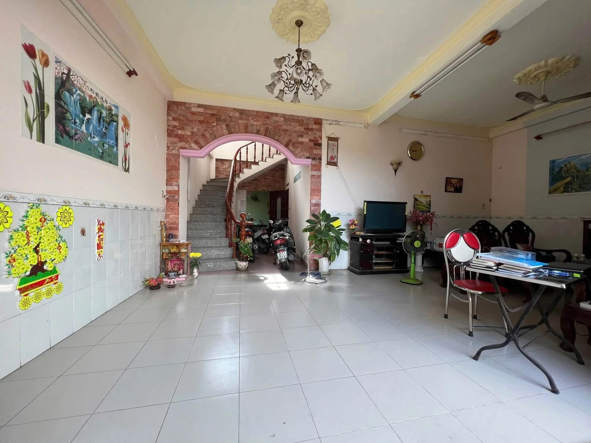 Bán nhà mặt tiền kinh doanh đường Nguyễn Hội, 214m2, giá 9,5 tỷ, Phan Thiết - Ảnh thu nhỏ 4