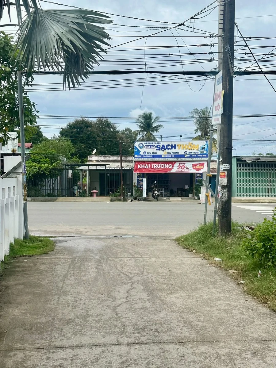 Bán lô đất 300m² Dương Đông giá 2 tỷ - Ảnh 1