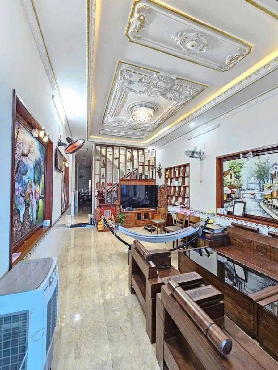 Bán nhà 2 tầng mặt tiền 116m² Trần Quý Cáp Dĩ An, 6 tỷ - Ảnh thu nhỏ 2