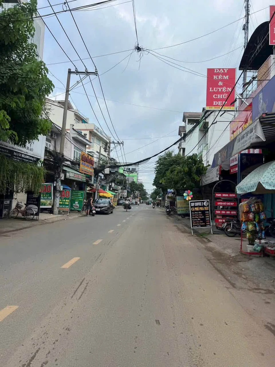 Bán nhà mặt tiền đường số 11 Bình Chánh, 64m², 3PN, 6 tỷ - Ảnh thu nhỏ 2