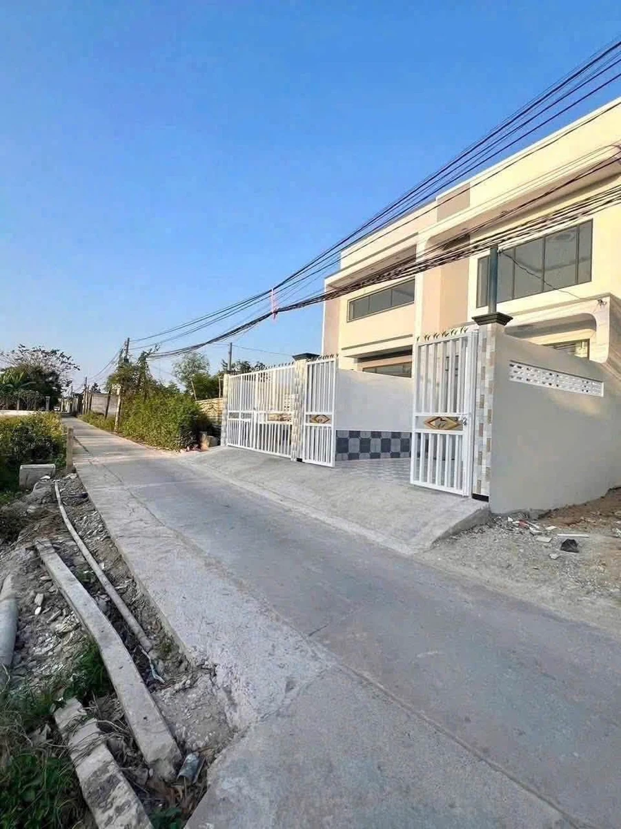 Bán nhà 1 trệt 1 lửng 100m² Bến Lức, Tây Ninh, giá 1 tỷ 900 - Ảnh thu nhỏ 2
