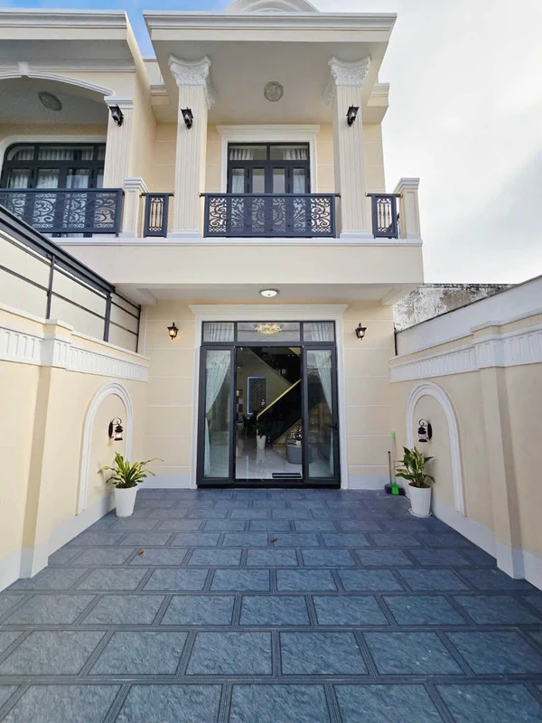 Bán nhà lầu 3 PN 112m² Tây Ninh, 2 tỷ 590 triệu