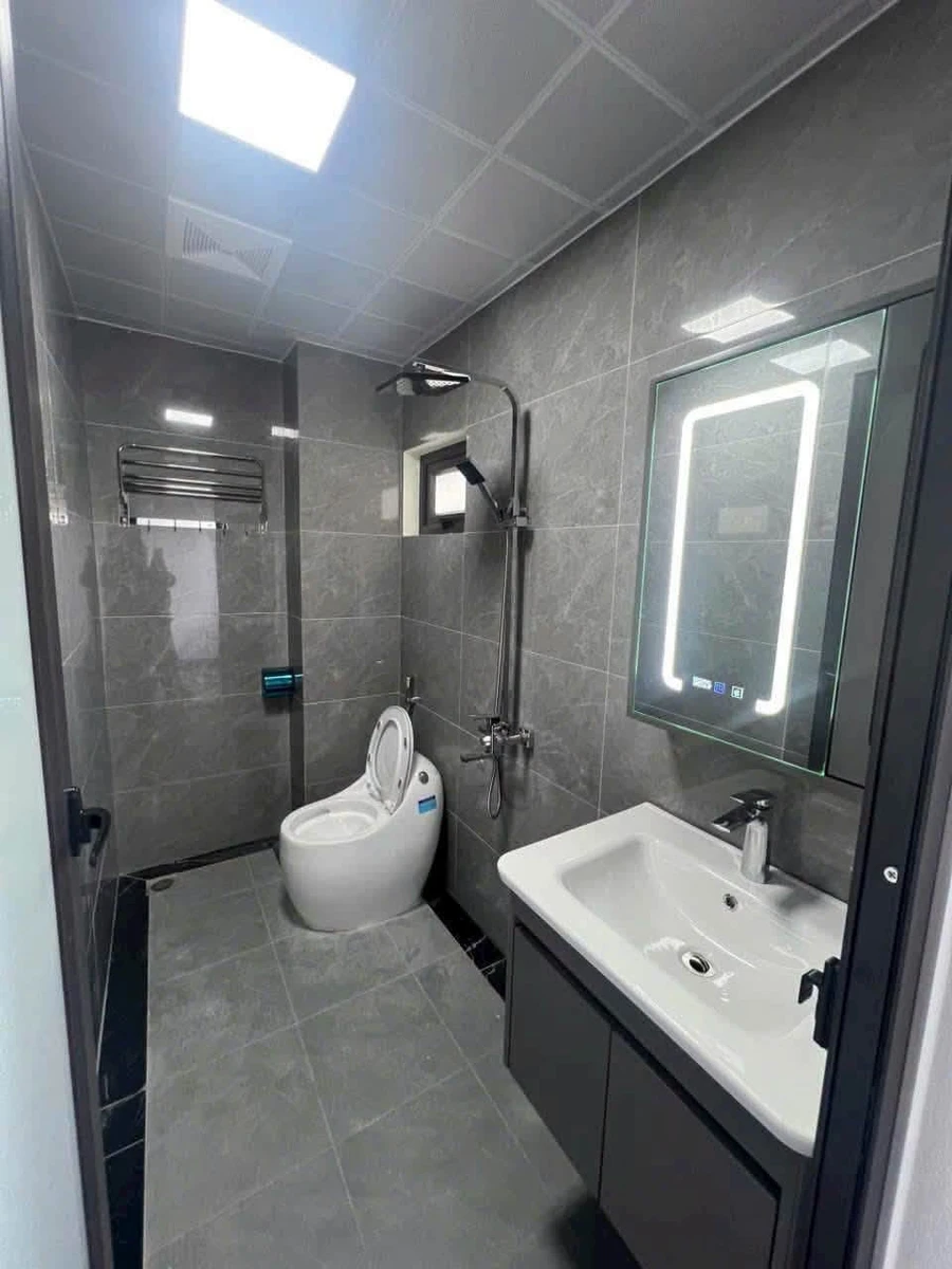 Bán nhà 4 tầng 59.4m2 gần Cao Thắng, Quận 7 - Ảnh thu nhỏ 5