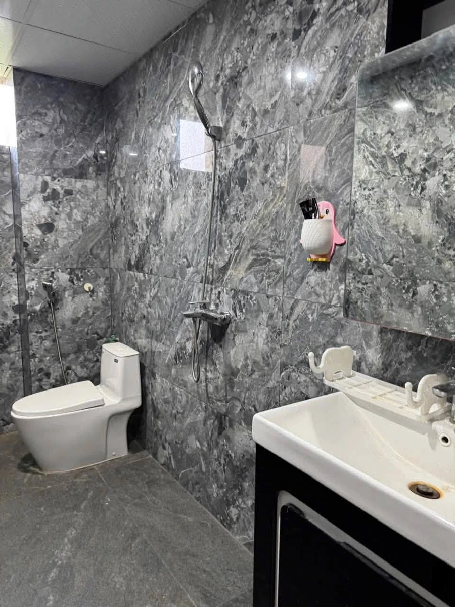 Bán nhà 3 tầng Nguyễn Trãi, 4PN, 100m², 2,48 tỷ - Ảnh thu nhỏ 3