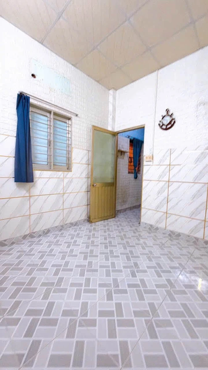 Bán nhà mặt tiền Q4, 36m², 4PN, 8.9 tỷ - Ảnh thu nhỏ 5