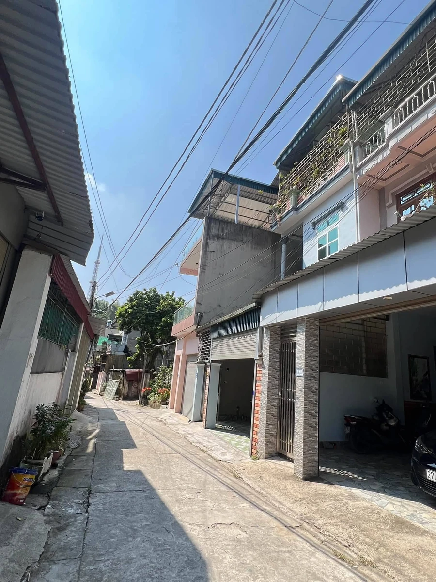 Bán nhà 90m2 tại Tổ 8 Him Lam Cũ, 1 tỷ 450 triệu - Ảnh thu nhỏ 2