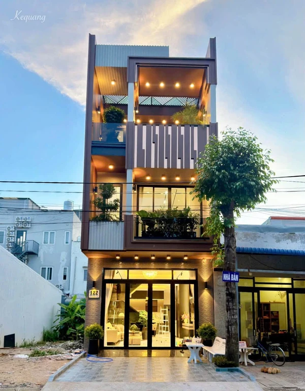 Bán nhà 1 trệt 2 lầu 240m² khu đô thị Hồng Loan, Cần Thơ