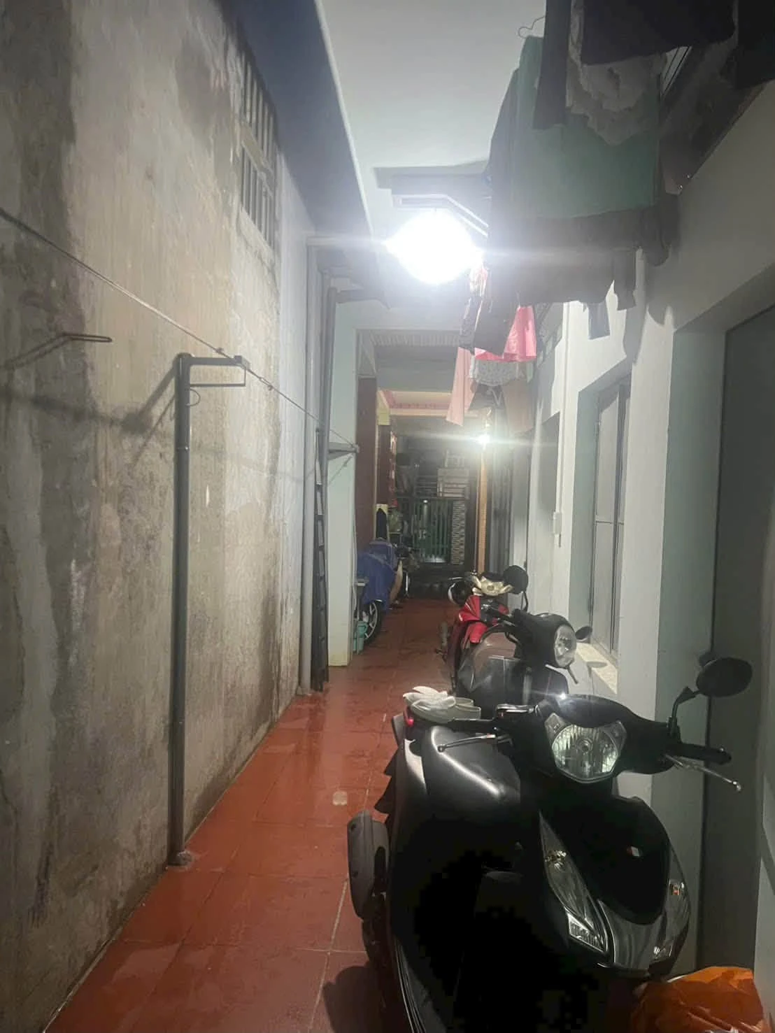 Cho thuê phòng 1 trệt 1 lầu 50m2 giá 2,5 triệu gần đường Bùi Văn Hoà, Phường Long Bình - Ảnh 1