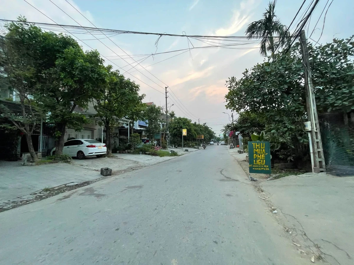 Đất mặt tiền 195m2 Tùng Thiện Vương Huế giá 7.5 tỷ - Ảnh thu nhỏ 2