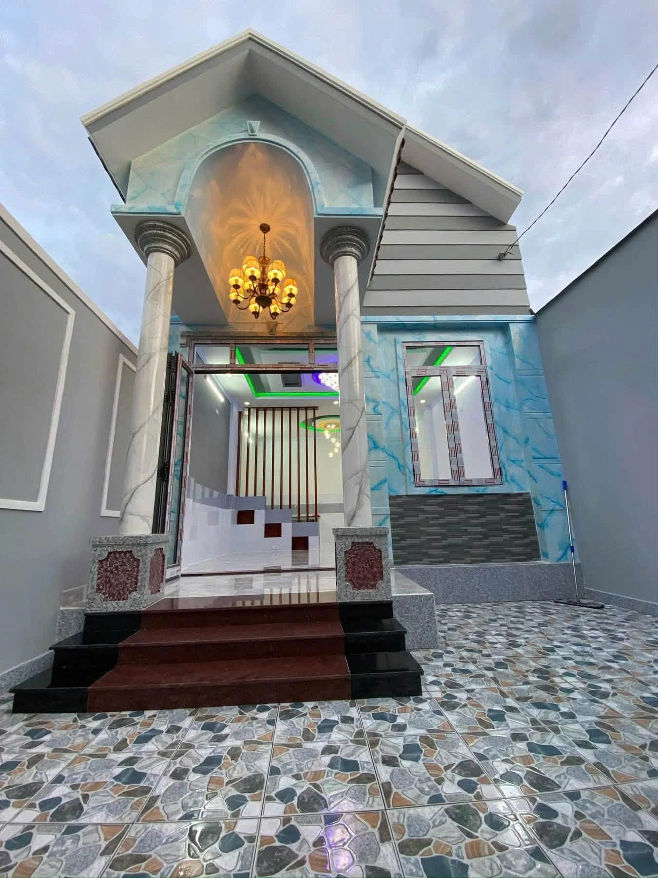 Cho thuê nhà nguyên căn 2PN Tân Phong, 100m², 6 triệu/tháng - Ảnh 1