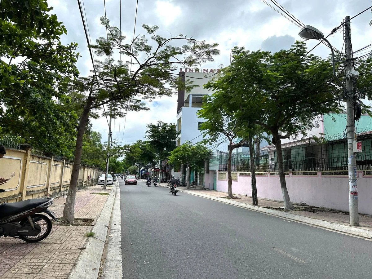 Bán nhà 3 tầng 97,8m² gần biển Nha Trang 10 tỷ 400 - Ảnh thu nhỏ 3