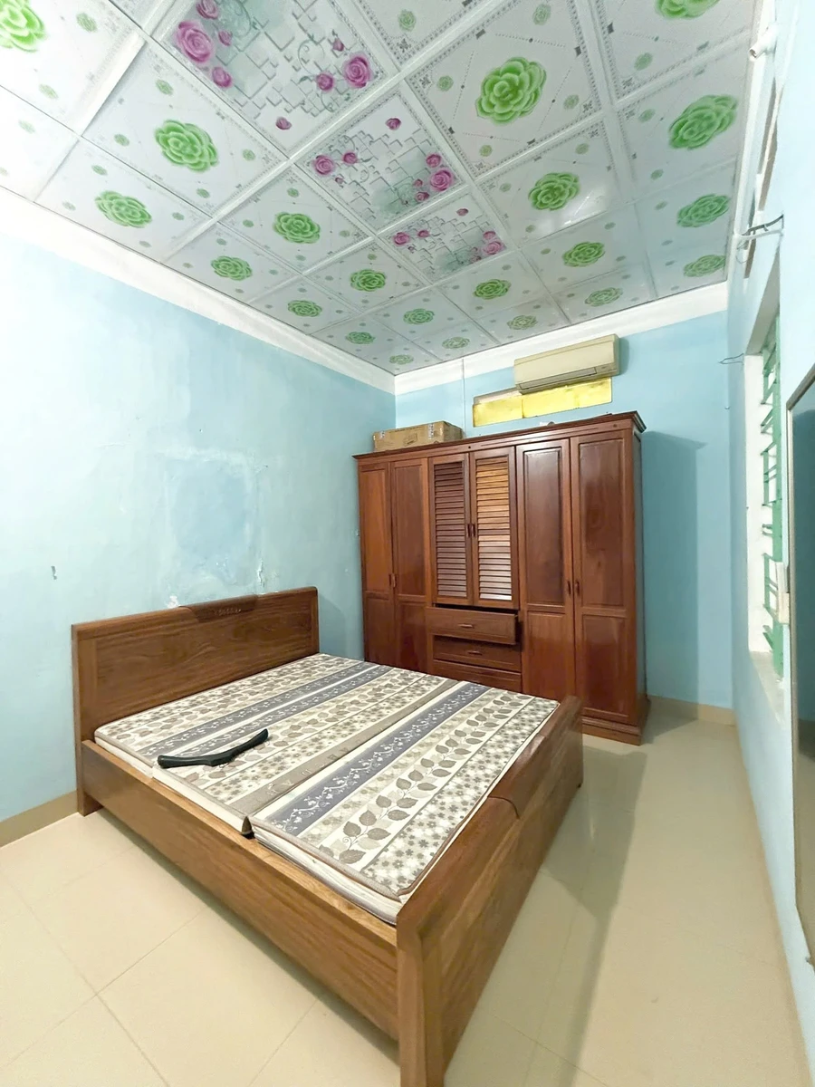 Bán nhà 2 tầng 3-4 PN mặt tiền Nguyễn Nghiêm Quảng Ngãi 12 tỷ - Ảnh thu nhỏ 2