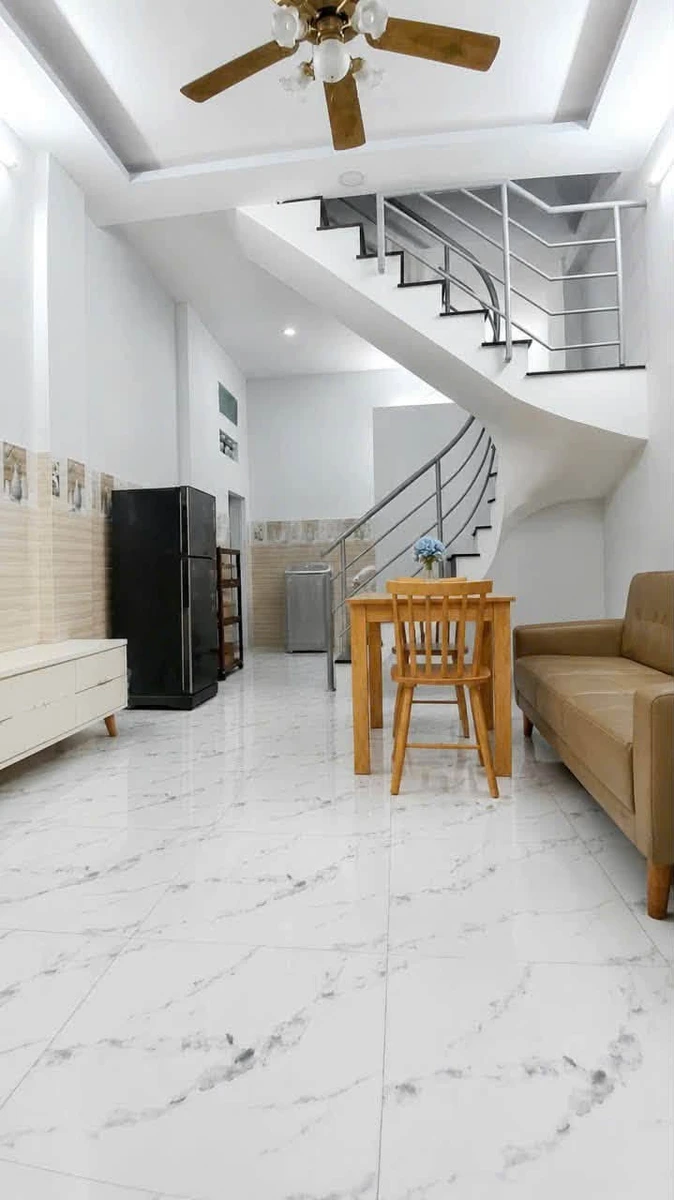 Nhà bán Hoàng Diệu Q.4, 36m2, 2PN, 3.8 tỷ - Ảnh 1