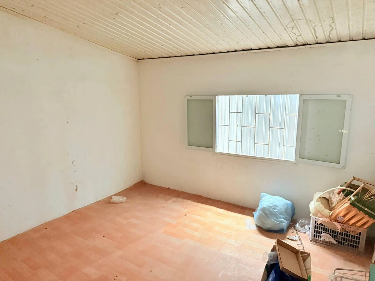 Bán nhà gác lửng kiệt Phan Chu Trinh, Huế, 57.4m², 3PN, 1.6 tỷ - Ảnh thu nhỏ 3