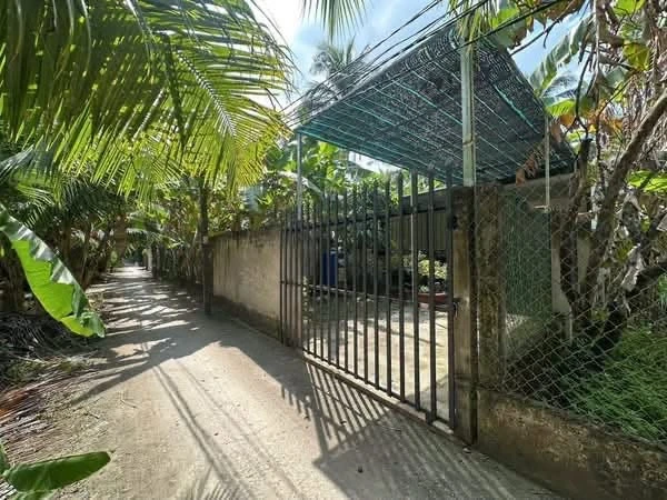Bán nhà hẻm ô tô 137m², 2 phòng ngủ tại xã Nhơn Thạnh, Phú Khương, Bến Tre - Ảnh thu nhỏ 3