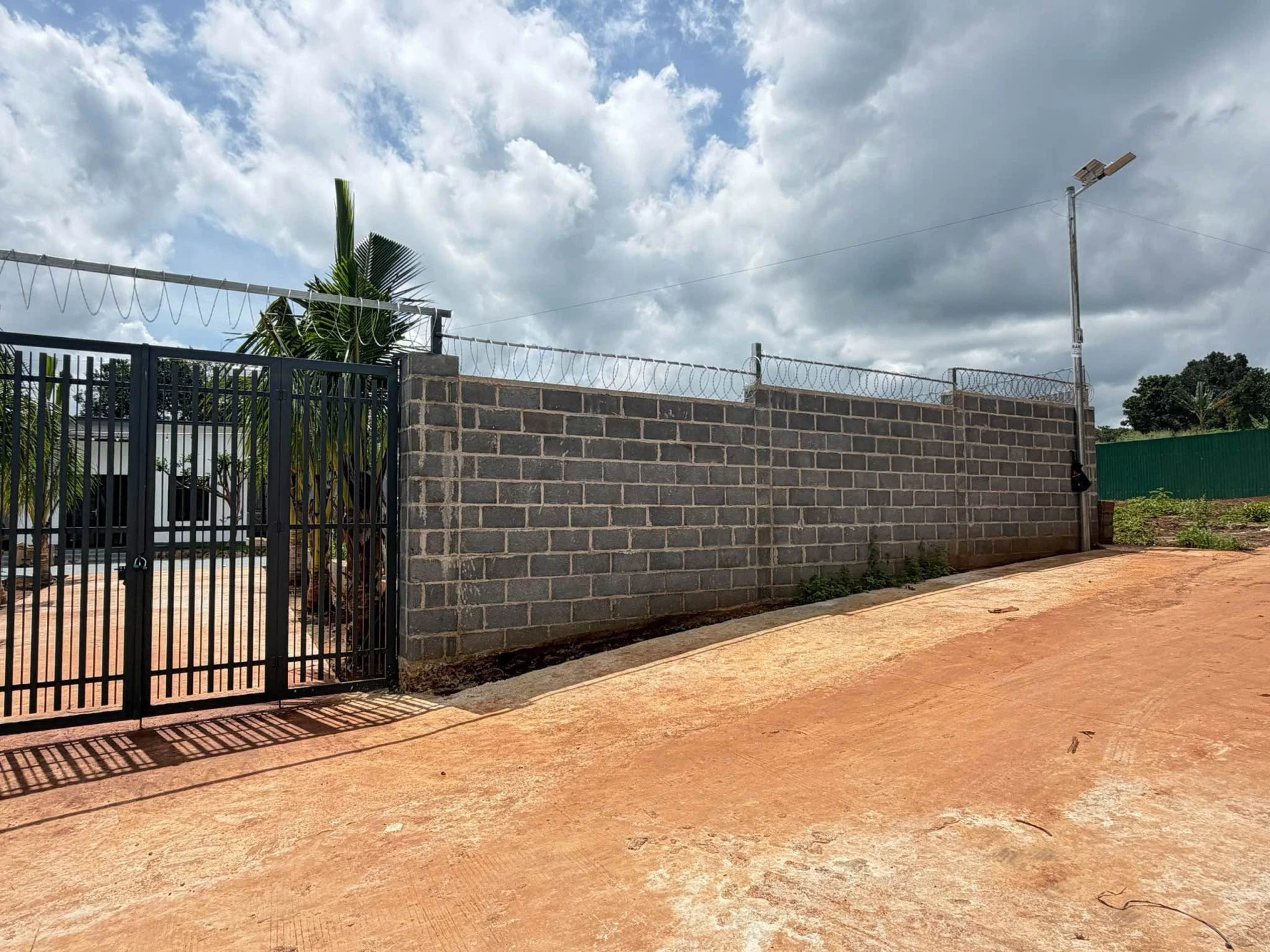Bán đất 10x31 (310m²) đường 19/5 gần Đồi Thông 650 triệu - Ảnh 1