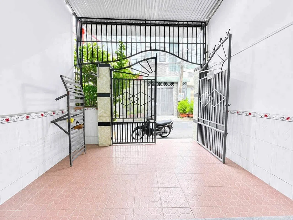 Bán nhà Quận 12, 103m², 2PN, 3.9 tỷ - Ảnh thu nhỏ 2